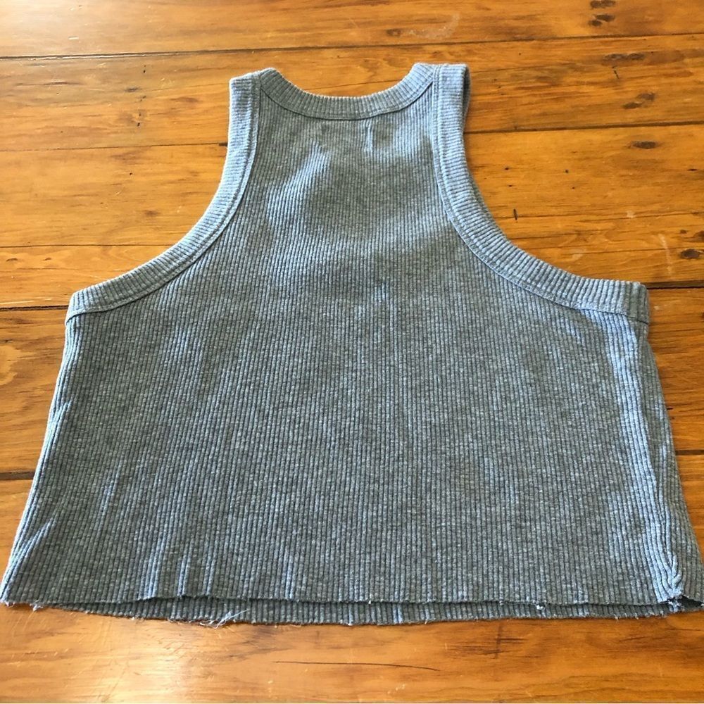 WSLY Crop Tank - Picture 7 of 12